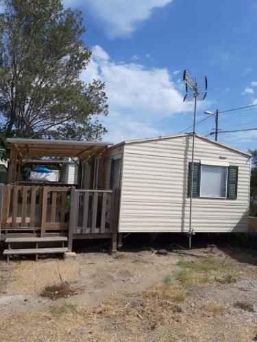 charmant mobil home near Pizz'Avenue