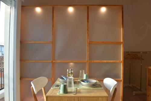Luxurious Japandi Loft in 프톨레마이다