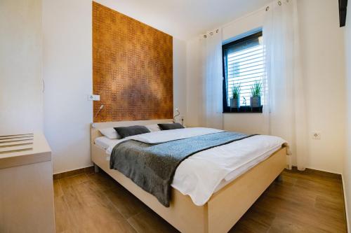 Apartmaji BANONIA " Sončni zahod " (Apartmaji BANONIA " Soncni zahod ") in Banovci