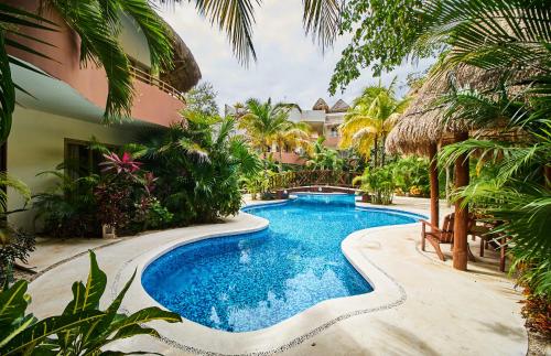 Lovely & Family Apartment Aldea Zama Balcony, Insta-Worthy Pool & Sun Beds Nice Amenities