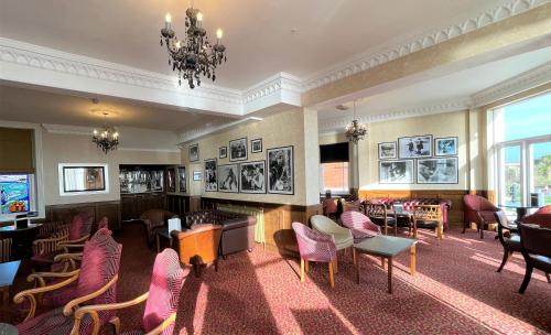 Langham Hotel Eastbourne in อีทบอร์น