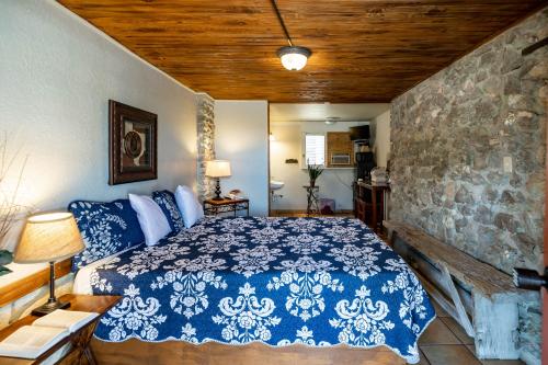 The Historic Leakey Inn in Rio Frio (TX)