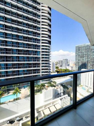 57 Brickell Luxury Apt
