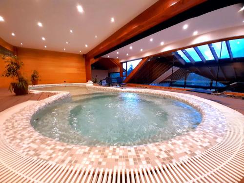 Spa, La Estancia Cabanas in Villa la Angostura