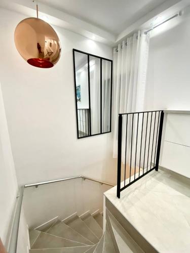 Appartement Luxe - 3 pièces avec vue mer, piscine et tennis, Nice (fotografie 8)