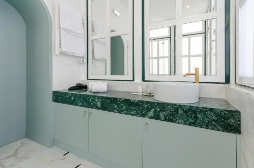 Westlight Cascais Chalet - image 10