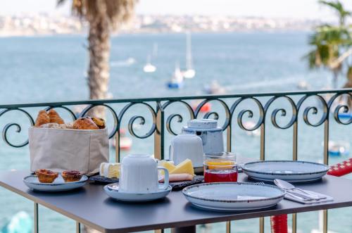 Westlight Cascais Chalet - image 11