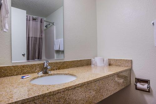 Motel 6 Tucson AZ - North - image 3