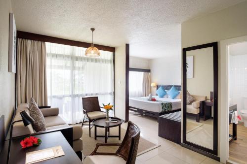 Fiji Gateway Hotel in Nadi