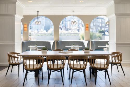 Hotel Caza Fisherman's Wharf - image 5