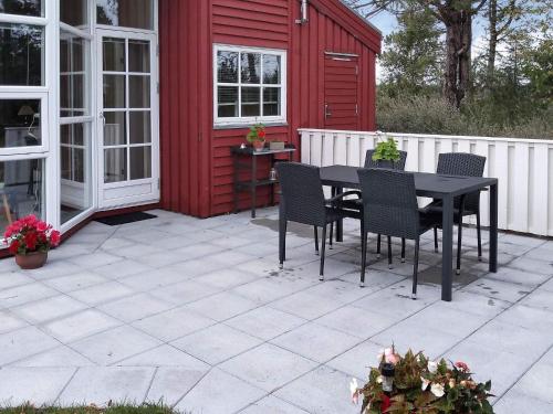  7 person holiday home in lb k in Ålbæk