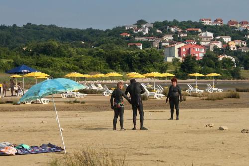 Strand, Apartments with a parking space Tribulje, Krk - 15223 in Tribulje