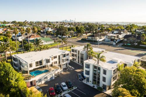 Carnmore Hotel Takapuna