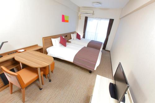 room detail thumbnail 1