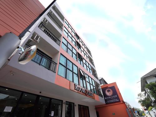 RoomQuest Sukhumvit 36 BTS Thonglor - 숙소 외관
