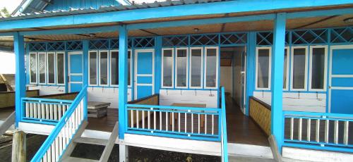 Moyo island resort