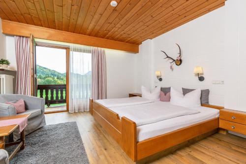 Double Room with Garden View
