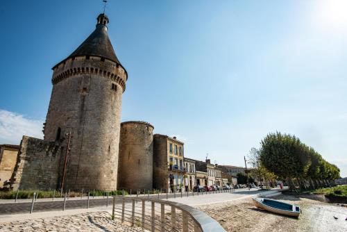 . Logis Hôtel de la Tour Libourne