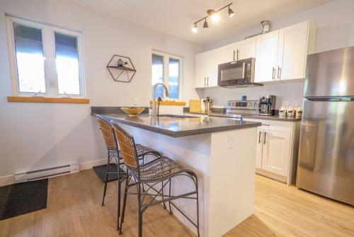 Storm Bay, Modern 1 Bed Suite and Chefs Kitchen