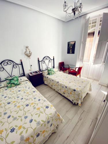 Quadruple Room with Private External Bathroom room in Pensión Antonio Guesthouse