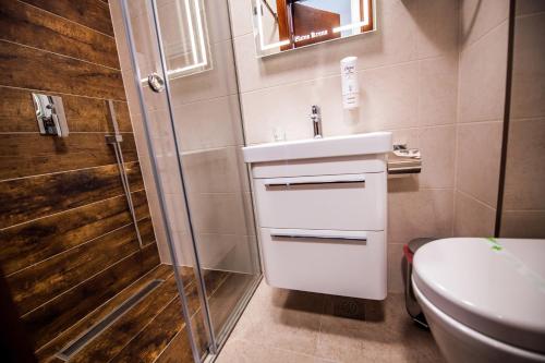 Zlatna Kruna Zlatna Kruna