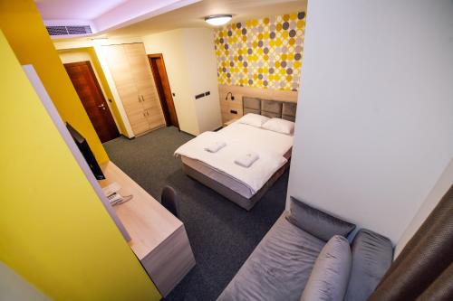 Zlatna Kruna Zlatna Kruna