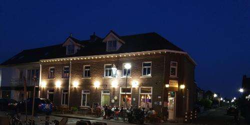 . Hotel-Cafe Knoors-Meeks Stein Urmond