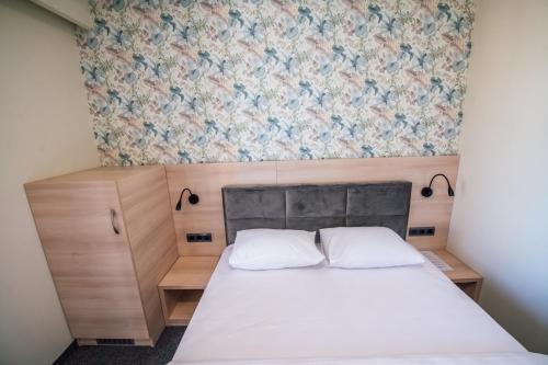 Zlatna Kruna Zlatna Kruna