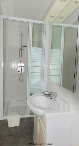 Hostellerie des Tilleuls - image 3
