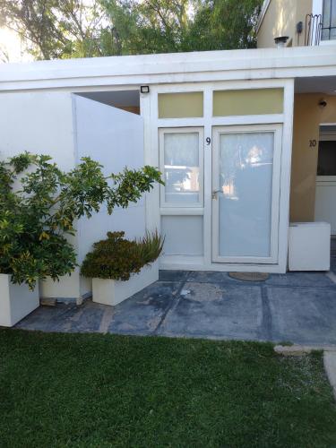 Apartment with Garden View