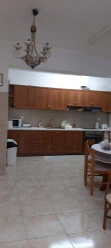  Athina's House (Number 2) in Alónai