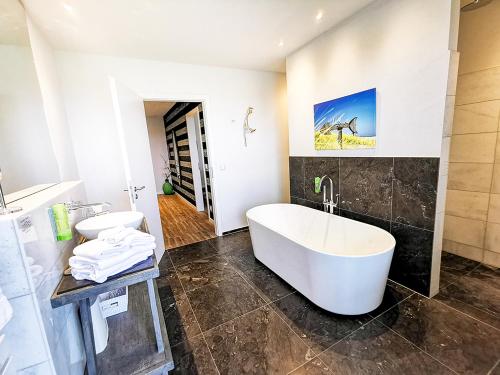 Easy Living - image 5