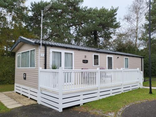 2 bedrooms, 4 beds