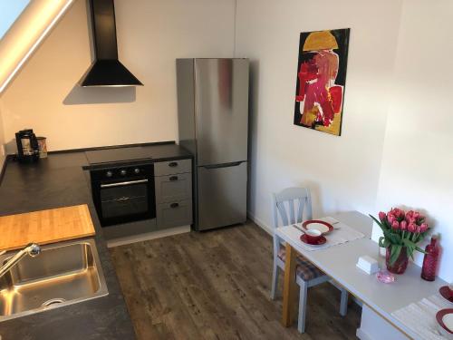 кухня, Bel Art Etage mit großem Parkplatz in Haan