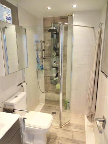 Sunset apartment with sea view and free WIFI in the heart of Las Americas 4