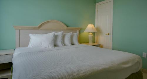 Americana Princess Suites/Condos