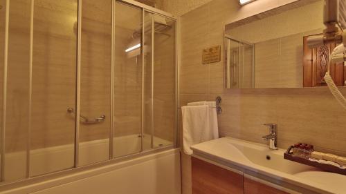 Dilek Kaya Otel Room Type - Standard Triple Room