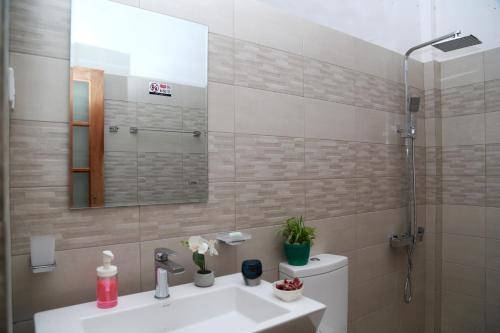 Deluxe Double Room image 4