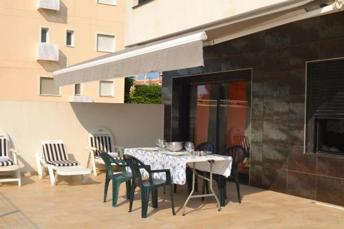  Gaudí Oliva Nova Golf MET CH242 in Oliva