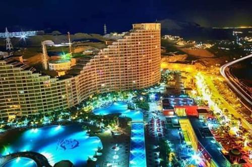 Porto sokhna pyramids for families