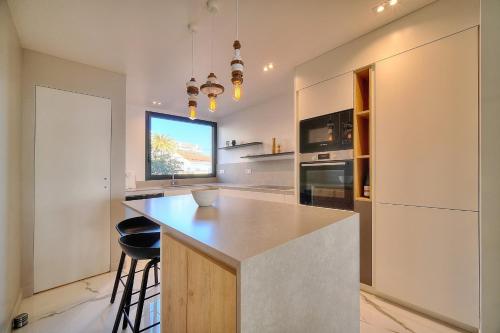 Cannes Luxury Rental - Magnificent Apartment With Sea View