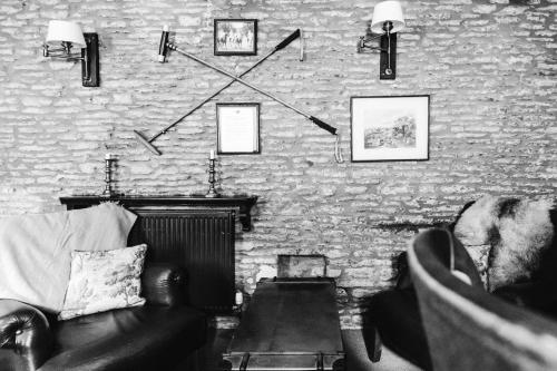 ทัศนียภาพภายนอกโรงแรม, Cat and Custard Pot Inn in เท็ทบูรีย์