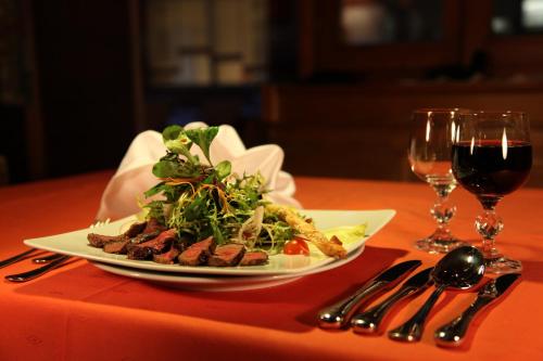 Ételek és italok, Hotel Restaurant zur Windmuhle in Ansbach