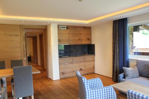 Konyha, Hotel Garni Larchenhof in Lech Városközpont