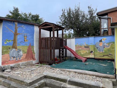 Játszótér, Penzion Slunecnice in Dvur Kralove Nad Labem