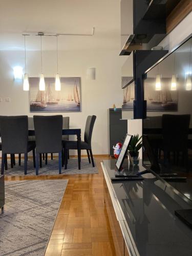 Spacious & Elegant Apartment - Sajam - parties are not allowed