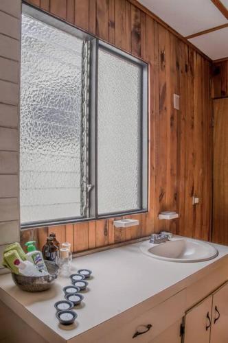 Upstairs Flat At the Heart of San Pedro