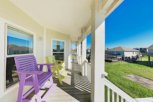Eastview Oasis in Crystal Beach, USA