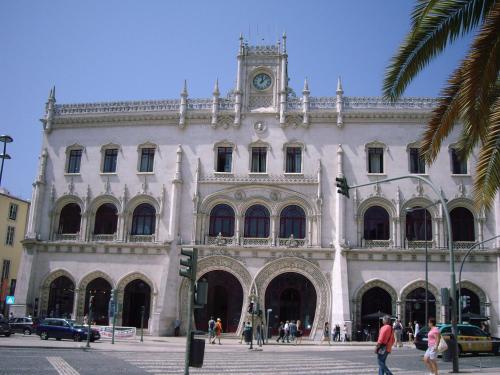 Residencial Camoes - image 7