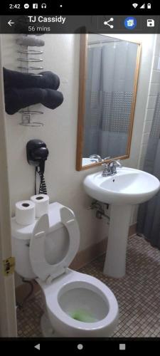 Marinette Inn - image 13
